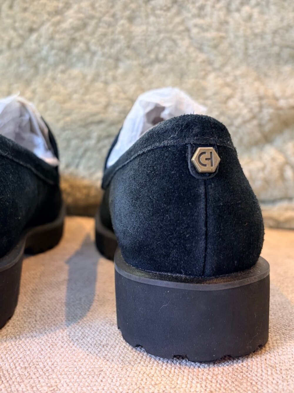 Cole Haan Newburg Lug Sole Penny Loafer, Black Suede Size 5.5 - Picture 8 of 9